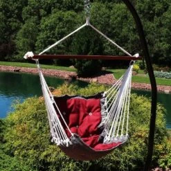 Sunnydaze Decor Sunnydaze Large Tufted Victorian Hammock Chair Swing For Backyard And Patio - 300 Lb Weight Capacity