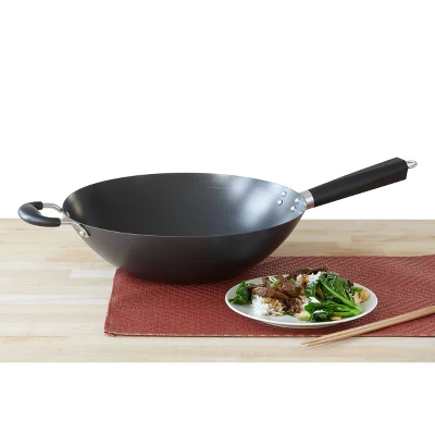 IMUSA 14" Coated Wok With Bakelite Handle 4 IMUSA 14" Coated Wok With Bakelite Handle - Image 4