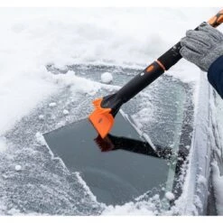 BIRDROCK HOME 60" Premium Extendable Snow Brush With Squeegee & Ice Scraper For Car Or Truck -Garden & Outdoors GUEST 91f4f9a4 afeb 43c6 9500 91de3b76a82d