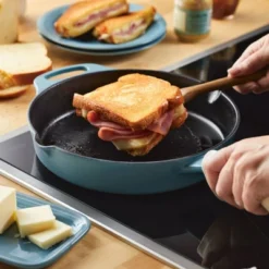 Rachael Ray Premium RUST-RESISTANT Cast Iron Skillet 10" Agave Blue -Garden & Outdoors GUEST b9e937d7 3258 4f91 bd1a 7ba143365c32